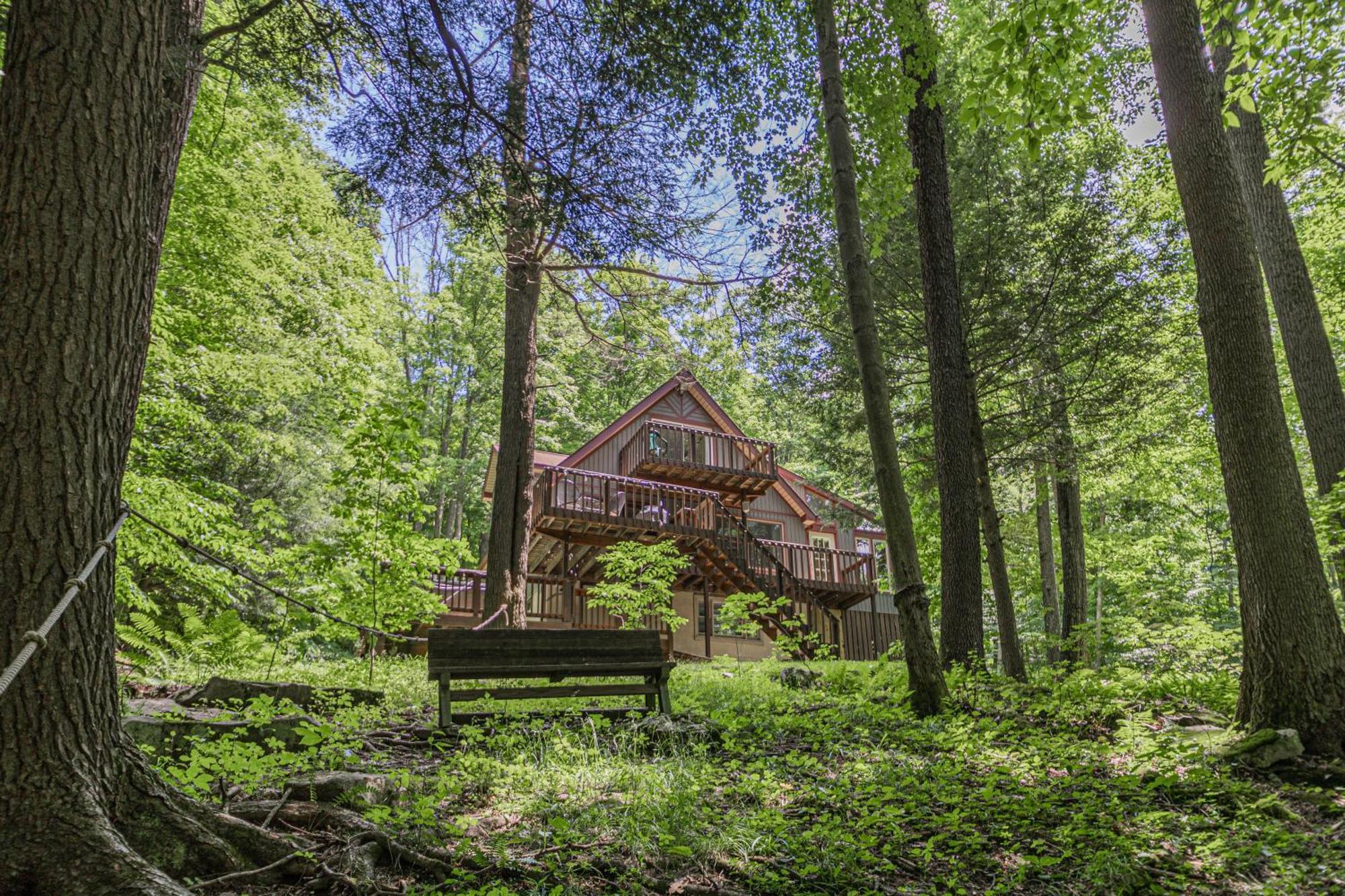 Вилла By The Stream Окленд Экстерьер фото
